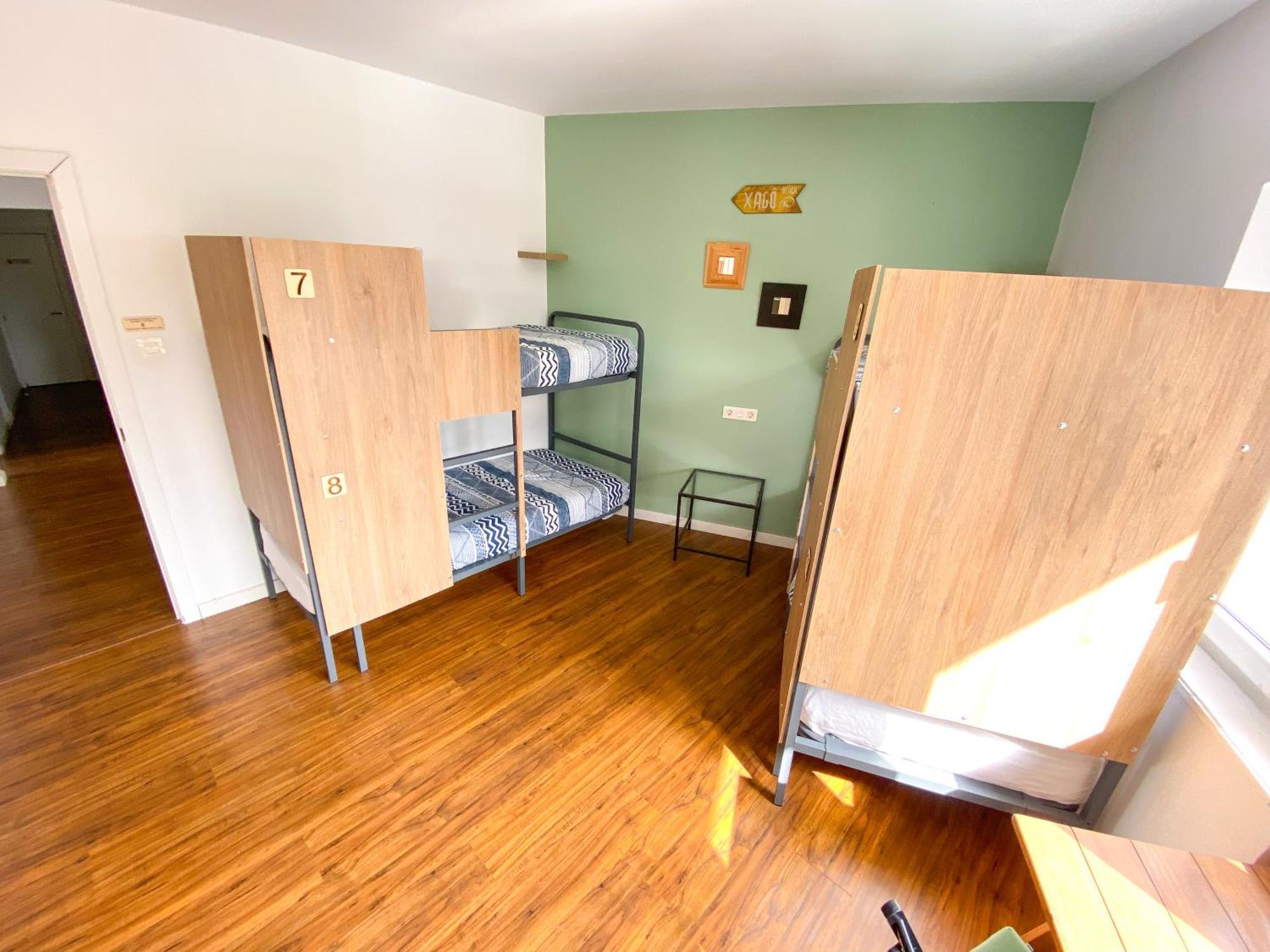 Hostel North Surf House Gijón Pokoj fotografie